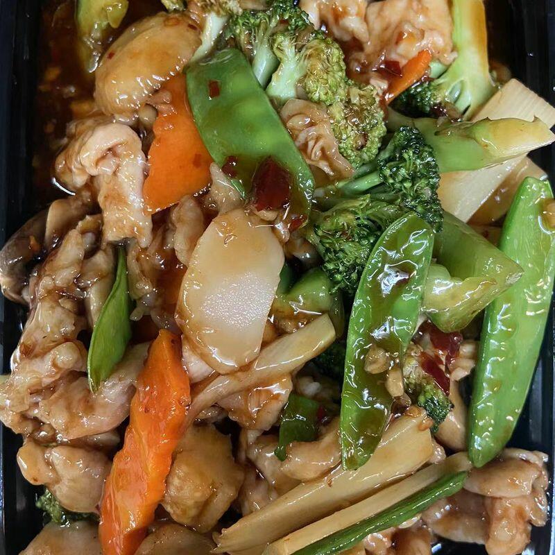 D14. Chicken w. Garlic Sauce